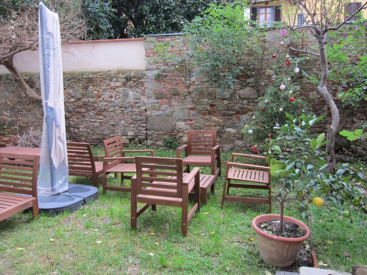 Bed and Breakfast A Casa Di Enrico E Luzme Florencia Exterior foto