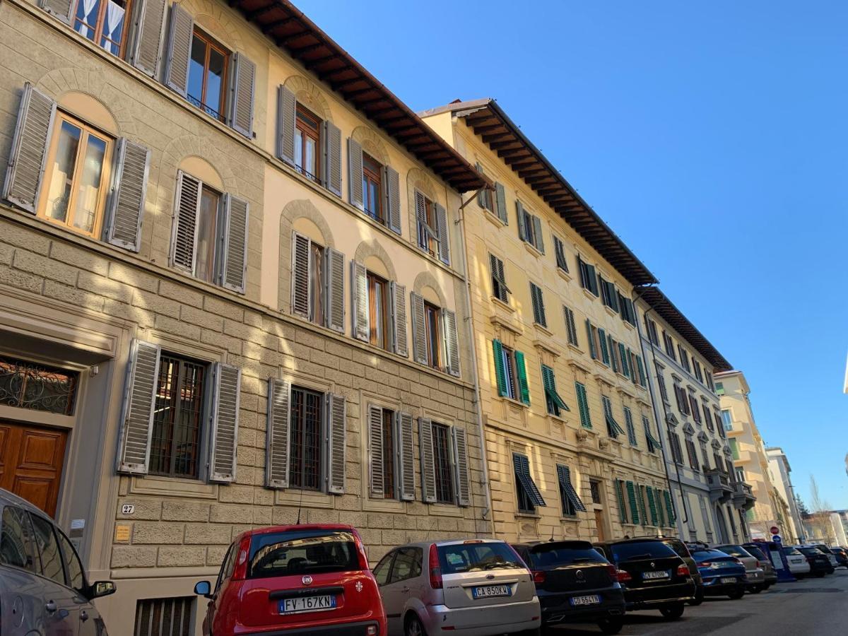 Bed and Breakfast A Casa Di Enrico E Luzme Florencia Exterior foto